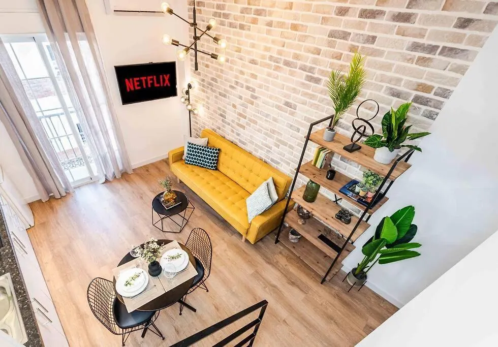 Апартаменты Penthouse With Private Jacuzzi & Rooftop - Center By Rems Малага