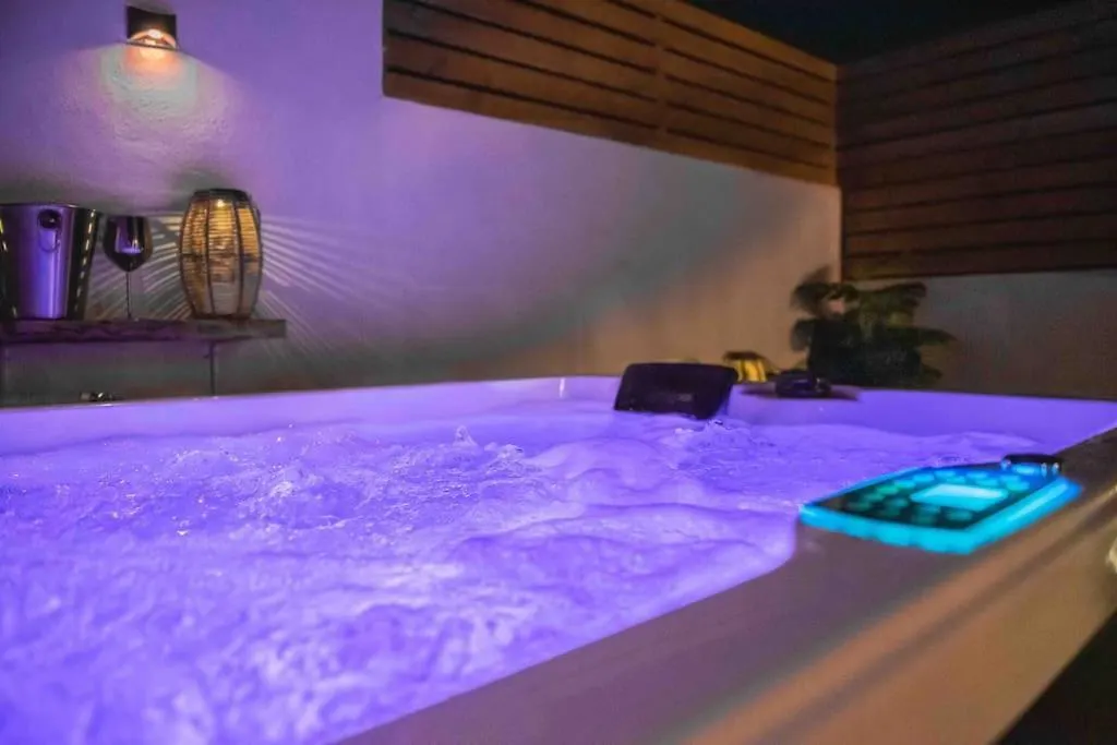 Penthouse With Private Jacuzzi & Rooftop - Center By Rems Apartment Malaga Spain