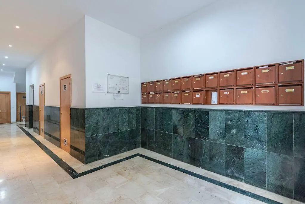 Penthouse With Private Jacuzzi & Rooftop - Center By Rems Apartment Malaga