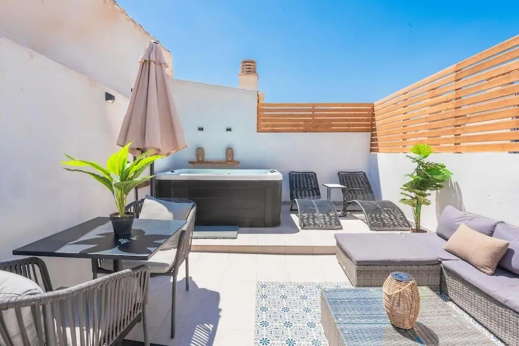 Penthouse With Private Jacuzzi & Rooftop - Center By Rems Apartment Malaga